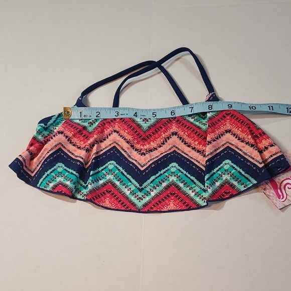 Kanu Surf Girls 2 Piece Swim Set - Multicolor Zigzag Top 14 Bottom 12 NWT - Picture 9 of 11